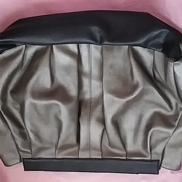 Awesome NWOT Miche Prima shell and straps. - Picture 9 of 12